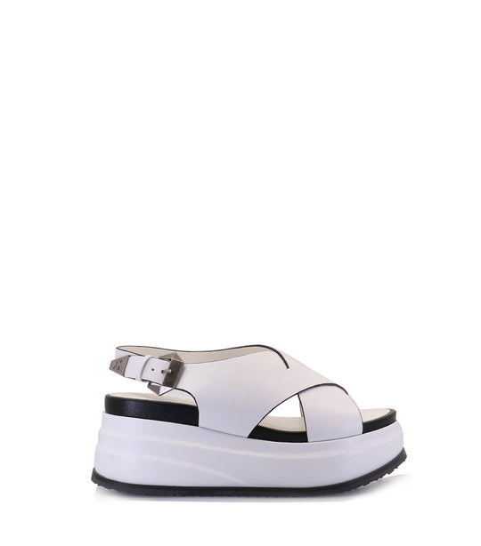 ASHI WHITE PLATFORMS