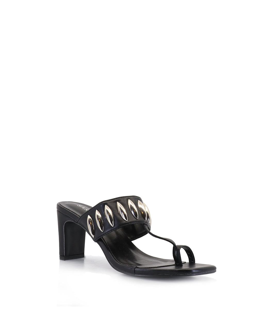 QUET BLACK HEEL SANDALS