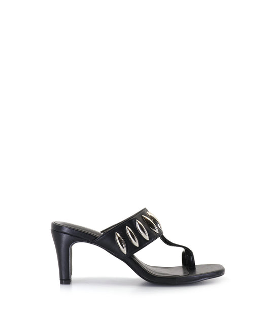 QUET BLACK HEEL SANDALS