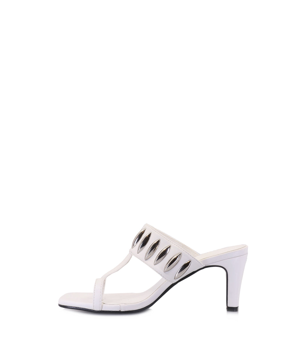 QUET WHITE HEEL SANDALS