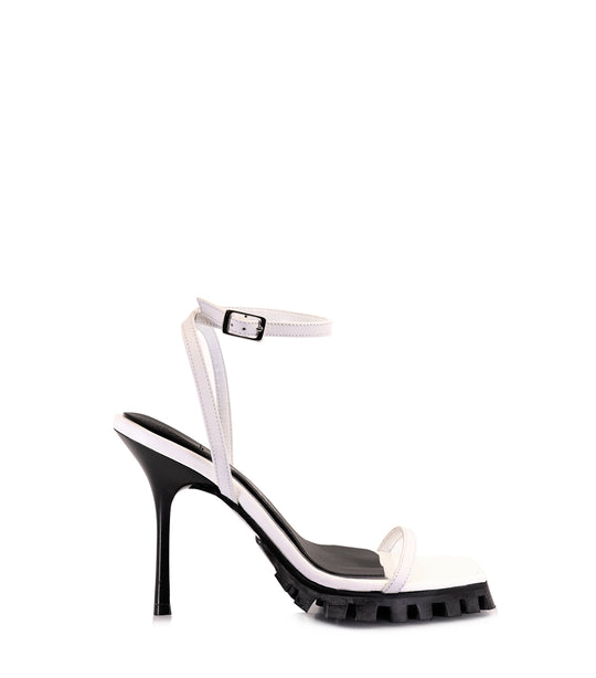 FRESH WHITE HEEL SANDALS