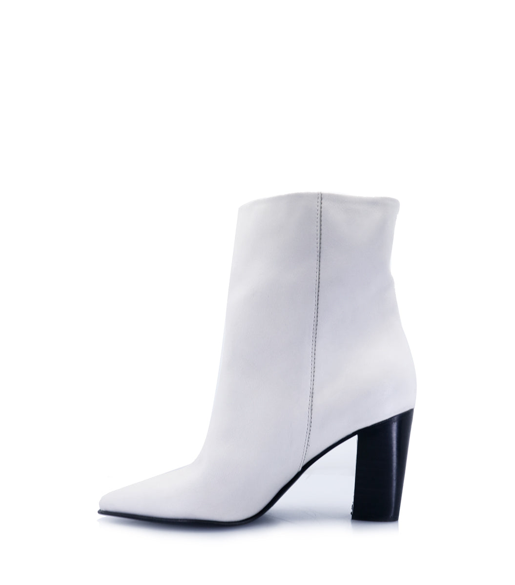 RENI WHITE BOOTIES